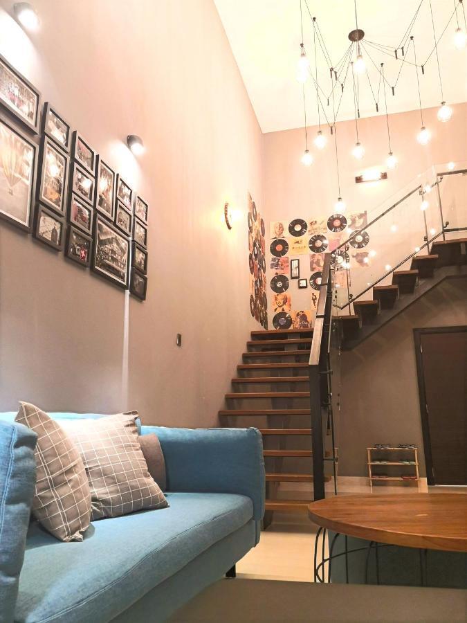 Baby & Kids Friendly, Jb Ciq, Romantic Duplex Apartment